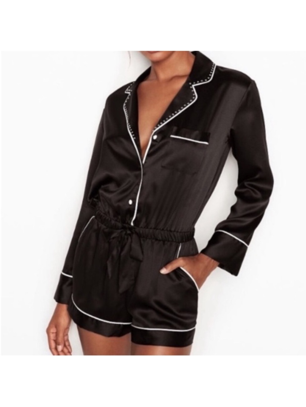 NWT VICTORIA'S SECRET BLACK Satin Pajama ROMPER size Large with white piping